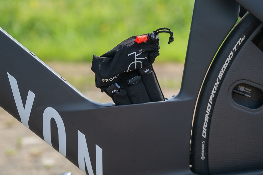 Notfallkit im Inneren des Canyon Speedmax
