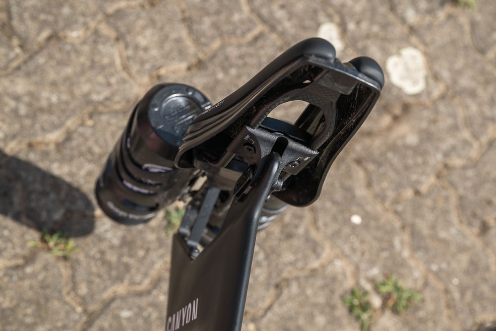 Unterseite Predator TT02 Sattel